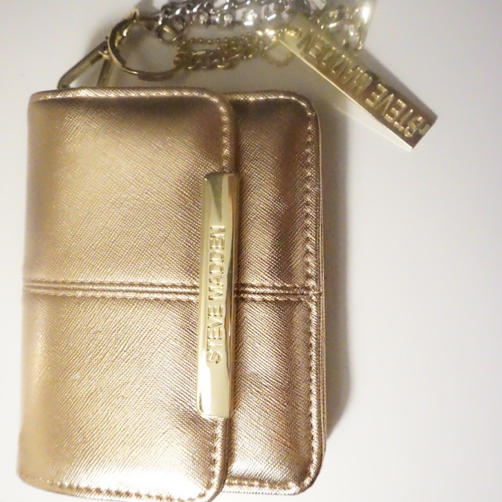 Steve Madden wallet